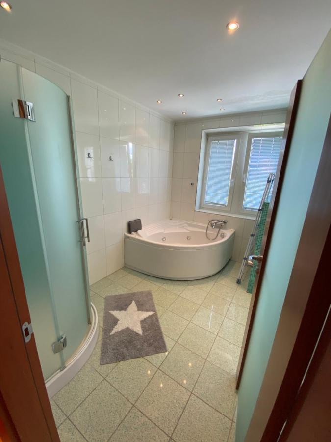 Apartma Berk Διαμέρισμα Λιουμπλιάνα Εξωτερικό φωτογραφία